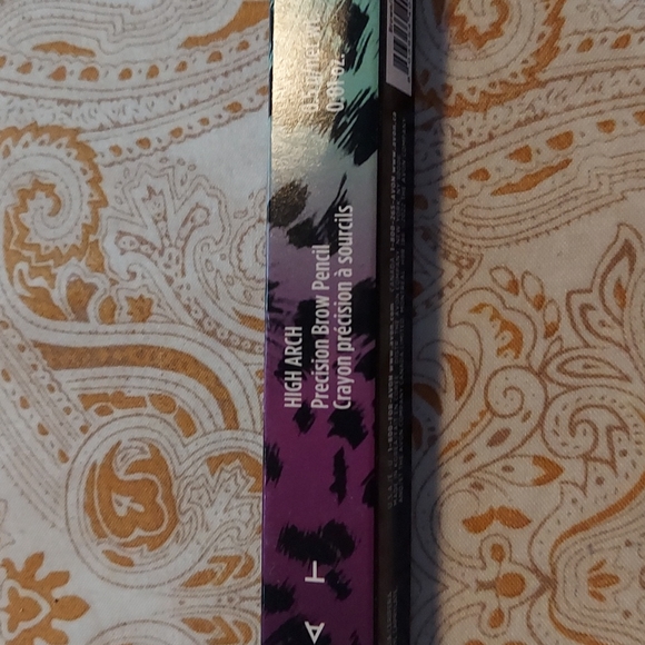 Lot of makeup and skin care - Picture 15 of 16